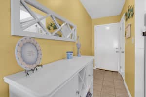 285 107TH AVENUE, TREASURE ISLAND, FL 33706 - MLS#MFRTB8493449