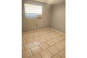 5204 45TH STREET, TAMPA, FL 33610 - MLS#MFRTB8493452