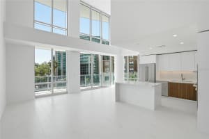 400 CENTRAL AVENUE, ST PETERSBURG, FL 33701 - MLS#MFRTB8493537