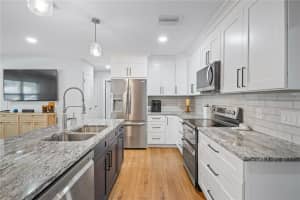 9653 GOLDEN GROVE STREET, SEMINOLE, FL 33772 - MLS#MFRTB8493580