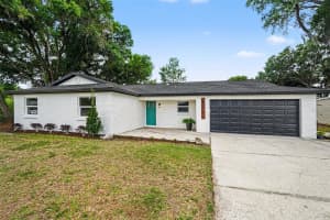 707 QUEENS COURT, SEFFNER, FL 33584 - MLS#MFRTB8493619