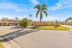 225 COUNTRY CLUB DRIVE, LARGO, FL 33771 - MLS#MFRTB8493620