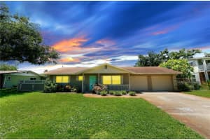 5211 24TH AVENUE DRIVE, BRADENTON, FL 34209 - MLS#MFRTB8493637