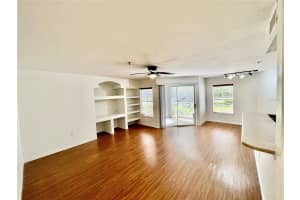 8513 ISLAND BREEZE LANE, TEMPLE TERRACE, FL 33637 - MLS#MFRTB8493639