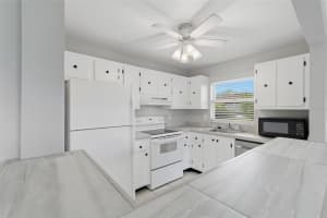 9992 86TH STREET, SEMINOLE, FL 33777 - MLS#MFRTB8493683