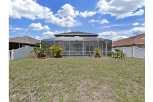 1834 RAVEN GLEN DRIVE, RUSKIN, FL 33570 - MLS#MFRTB8493766