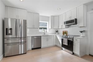 4043 SHORE ACRES BOULEVARD, ST PETERSBURG, FL 33703 - MLS#MFRTB8493769