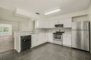 808 CHAMBERLAIN LOOP, LAKE WALES, FL 33853 - MLS#MFRTB8493781