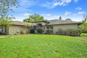 2700 WACCASSA STREET, GENEVA, FL 32732 - MLS#MFRTB8493809