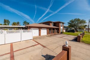 1449 45TH AVENUE, ST PETERSBURG, FL 33703 - MLS#MFRTB8493813