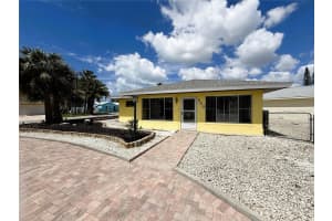 500 140TH AVENUE, MADEIRA BEACH, FL 33708 - MLS#MFRTB8493843
