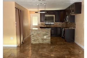 212 BASSEDENA CIRCLE, LAKELAND, FL 33805 - MLS#MFRTB8493902