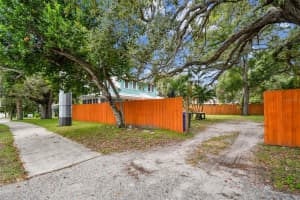 758 WOOD STREET, DUNEDIN, FL 34698 - MLS#MFRTB8493922