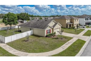 35900 HILLBROOK AVENUE, ZEPHYRHILLS, FL 33541 - MLS#MFRTB8493926
