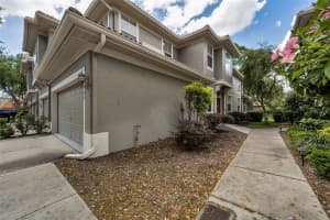 3304 COVERED BRIDGE DRIVE, DUNEDIN, FL 34698 - MLS#MFRTB8493945