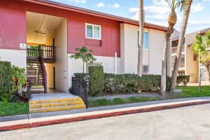 8601 HURON COURT, TAMPA, FL 33614 - MLS#MFRTB8493970