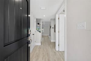 6747 CAPE HATTERAS WAY, ST PETERSBURG, FL 33702 - MLS#MFRTB8493977