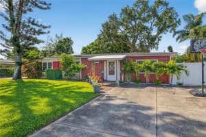 1760 75TH AVENUE, ST PETERSBURG, FL 33702 - MLS#MFRTB8493983