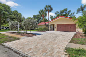 1200 EDEN ISLE BOULEVARD, ST PETERSBURG, FL 33704 - MLS#MFRTB8493997
