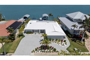 631 HARBOR ISLAND, CLEARWATER BEACH, FL 33767 - MLS#MFRTB8494006