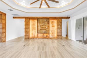 15939 CAPE CORAL DRIVE, WIMAUMA, FL 33598 - MLS#MFRTB8494015