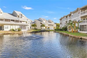 6939 STONES THROW CIRCLE, ST PETERSBURG, FL 33710 - MLS#MFRTB8494018