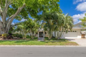 3932 VERSAILLES DRIVE, TAMPA, FL 33634 - MLS#MFRTB8494019