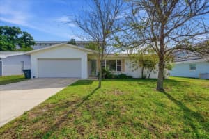 140 PATLIN CIRCLE, LARGO, FL 33770 - MLS#MFRTB8494067