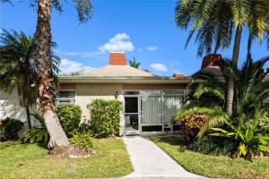 4318 Tahitian Gardens Cir #b, HOLIDAY