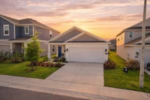 1740 WHITE WATER COURT, DAVENPORT, FL 33837 - MLS#MFRTB8494076