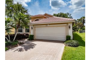 16020 GOLDEN LAKES DRIVE, WIMAUMA, FL 33598 - MLS#MFRTB8494080