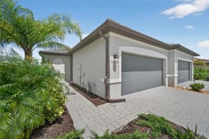 15713 SUNNY DAY DRIVE, BRADENTON, FL 34211 - MLS#MFRTB8494081