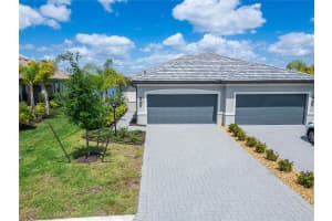 15713 SUNNY DAY DRIVE, BRADENTON, FL 34211 - MLS#MFRTB8494081