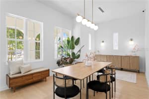 325 22ND AVENUE, ST PETERSBURG, FL 33704 - MLS#MFRTB8494085