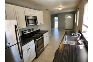 5219 17TH AVENUE, GULFPORT, FL 33707 - MLS#MFRTB8494095