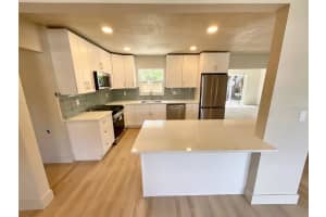 644 MANOR DRIVE, DUNEDIN, FL 34698 - MLS#MFRTB8494113