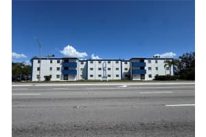 350 79TH AVENUE, ST PETERSBURG, FL 33702 - MLS#MFRTB8494129