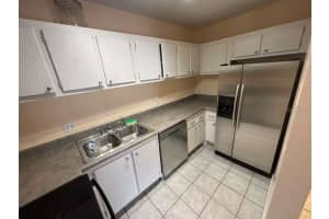 660 62ND AVENUE, ST PETERSBURG, FL 33702 - MLS#MFRTB8494208