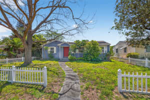 734 40TH AVENUE, ST PETERSBURG, FL 33703 - MLS#MFRTB8494240