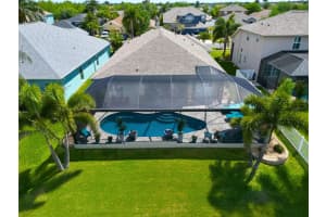 1842 MIRA LAGO CIRCLE, RUSKIN, FL 33570 - MLS#MFRTB8494256