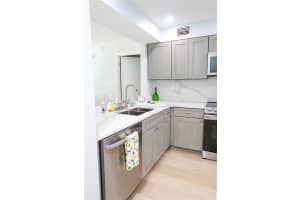 6269 PALMA DEL MAR BOULEVARD, ST PETERSBURG, FL 33715 - MLS#MFRTB8494257