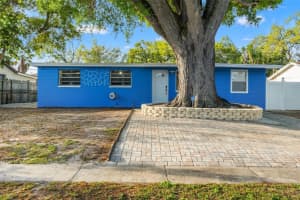 8996 SOUTHERN COMFORT DRIVE, LARGO, FL 33773 - MLS#MFRTB8494306