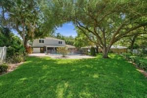 13305 GOLF CREST CIRCLE, TAMPA, FL 33618 - MLS#MFRTB8494332