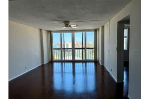 255 DOLPHIN POINT, CLEARWATER BEACH, FL 33767 - MLS#MFRTB8494338
