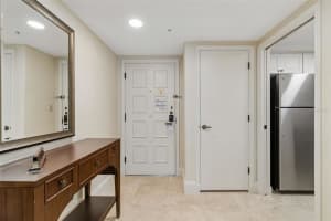 36750 US HIGHWAY 19 N #13204, PALM HARBOR, FL 34684 - MLS#MFRTB8494354