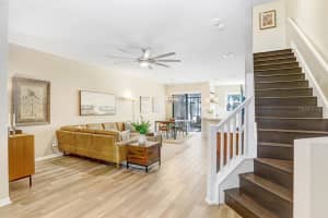 11404 CROWNED SPARROW LANE, TAMPA, FL 33626 - MLS#MFRTB8494367