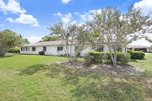 2306 LANCASTER DRIVE, SUN CITY CENTER, FL 33573 - MLS#MFRTB8494401