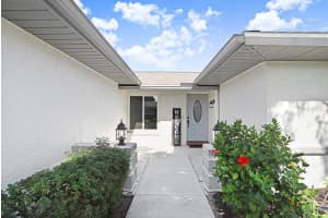 2306 LANCASTER DRIVE, SUN CITY CENTER, FL 33573 - MLS#MFRTB8494401