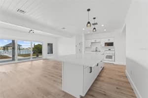 845 BAY ESPLANADE, CLEARWATER BEACH, FL 33767 - MLS#MFRTB8494481