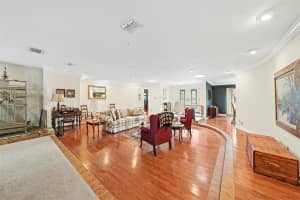 1009 MORFIELD LANE, BRANDON, FL 33511 - MLS#MFRTB8494546